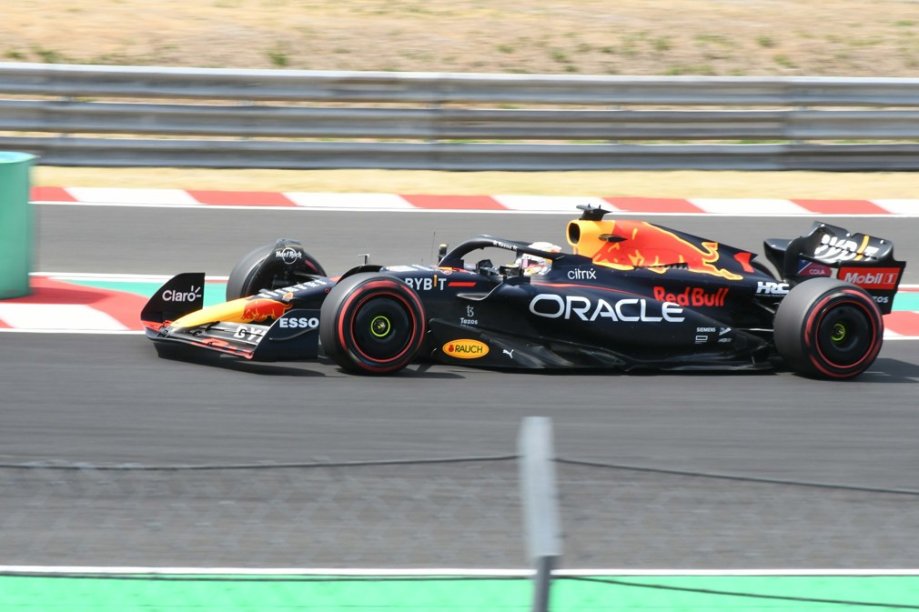 Promoot je bedrijf en geef je omzet een Formule 1 boost