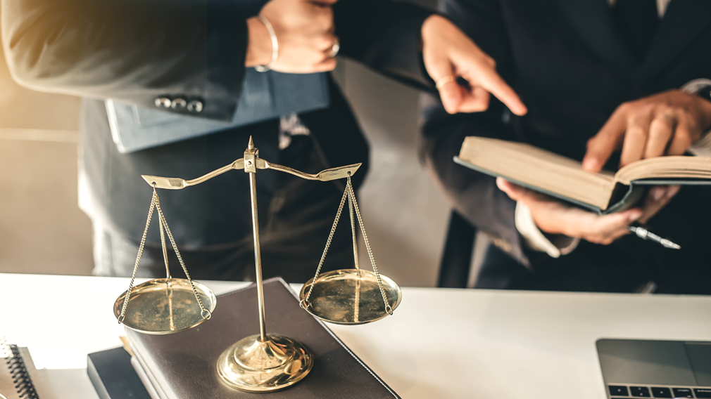 De onmisbare partner voor zzp’ers: hoe een advocaat je kan helpen