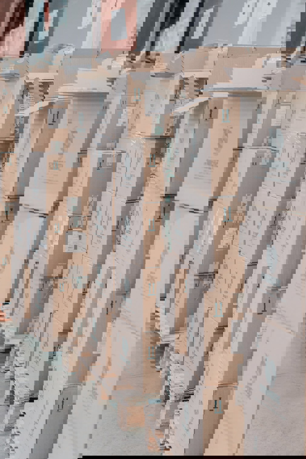 Hoe kun je de logistiek van je webshop het beste regelen?